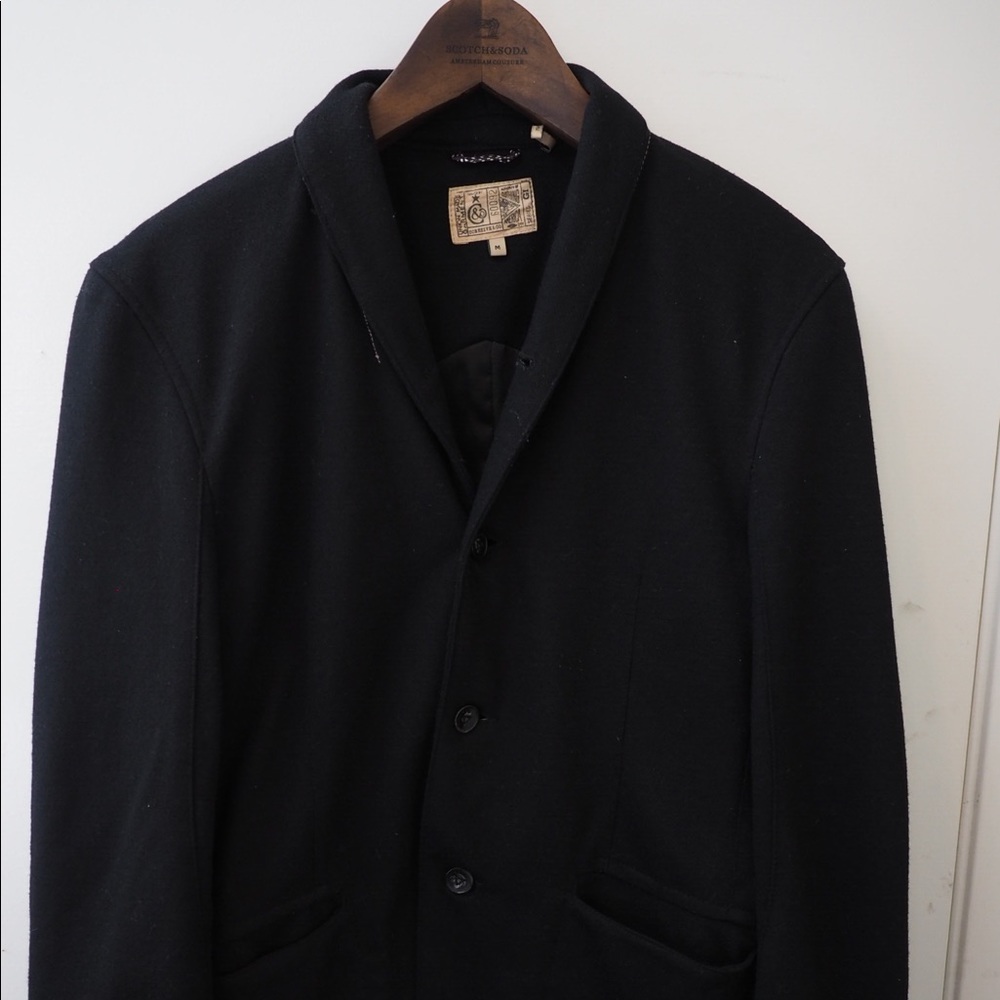 Awesome light weight Cohesive & Co blazer
